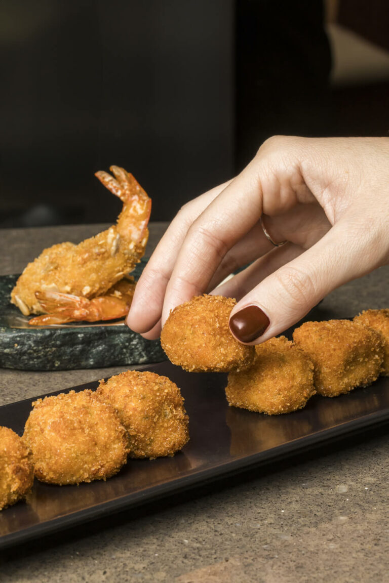 NH_Collection_Aranzazu_Social_Media_Restaurant_Kukuarri_Croquette_Vertical