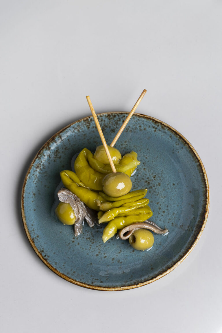 NH_Collection_Aranzazu_Social_Media_Restaurant_Kukuarri_Gastronomy_Gilda_Close_Up_Vertical_Shoot